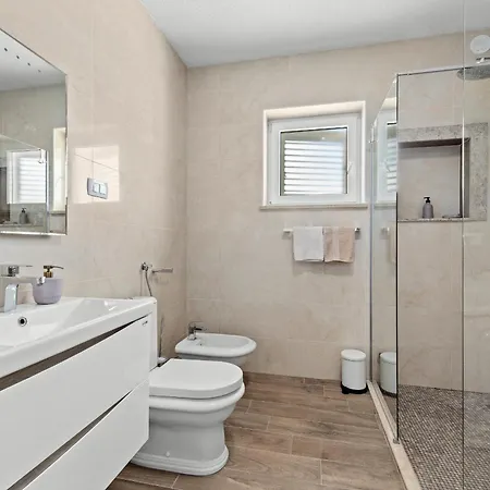 Javor Villa Peruški