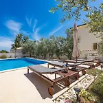 Javor By Istra Vacation Peruski